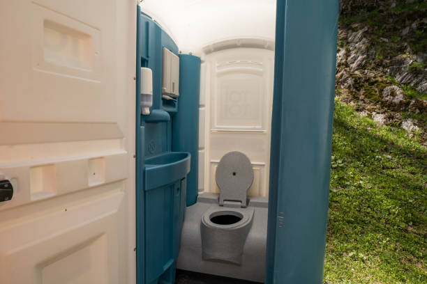 Best Luxury portable toilet rental  in Delta, CO
